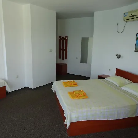 Penzion Dobrevi 4*