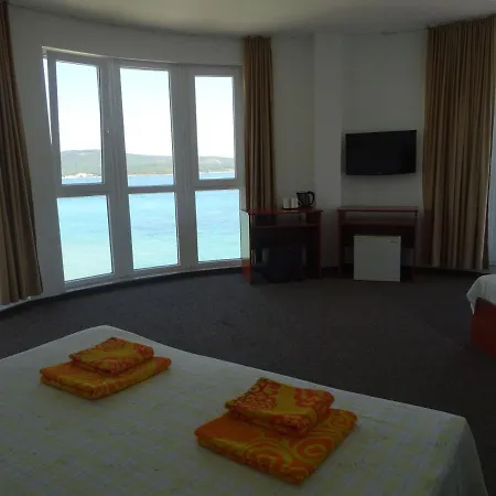 بيت ضيافة Dobrevi