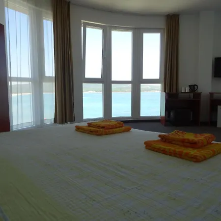 Dobrevi بيت ضيافة بريمورسكو