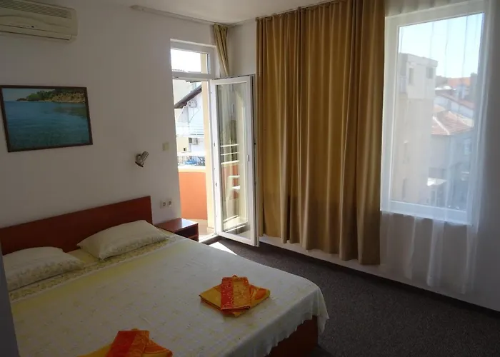 Affittacamere Dobrevi 4*